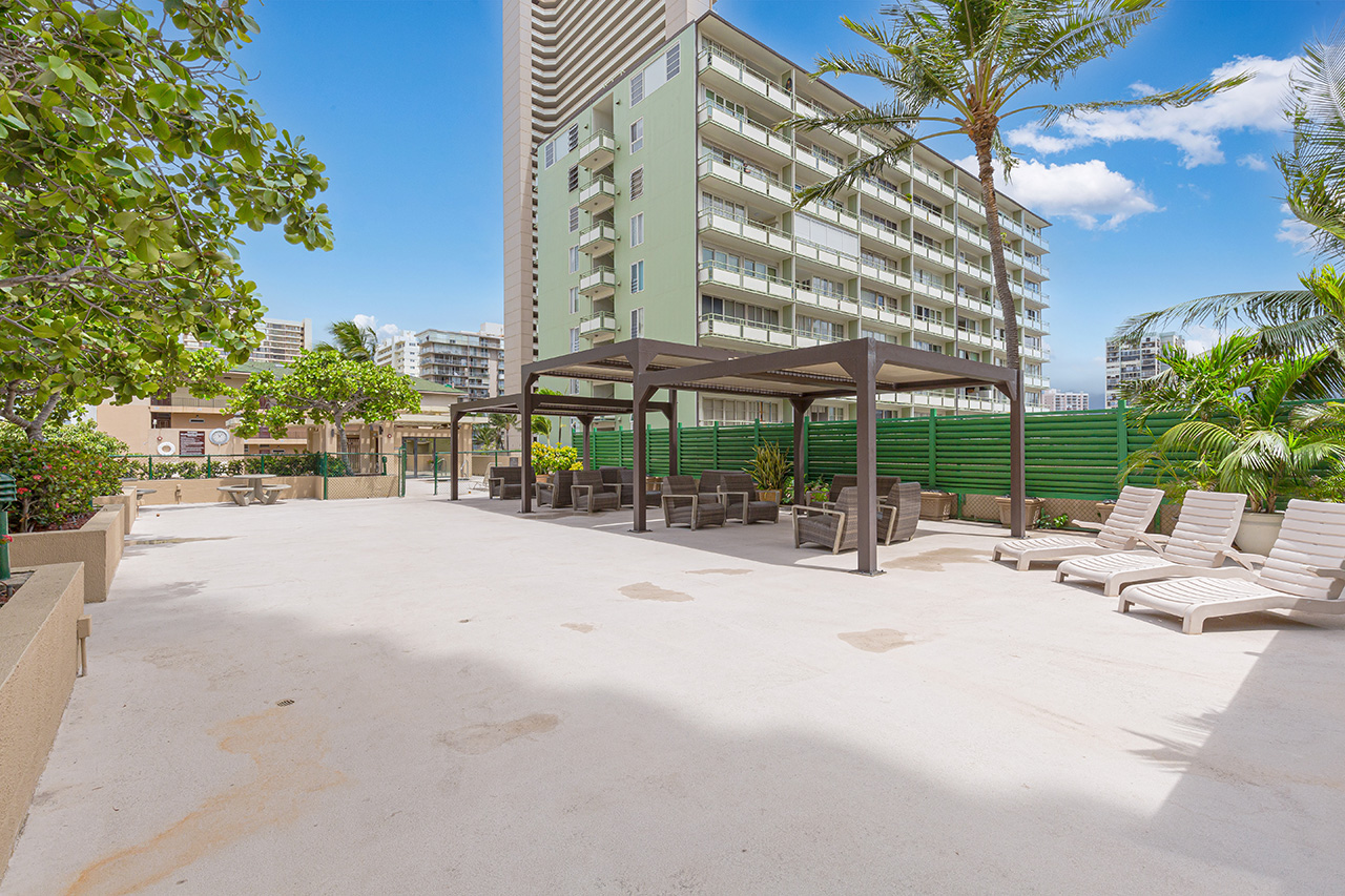 Aloha Towers