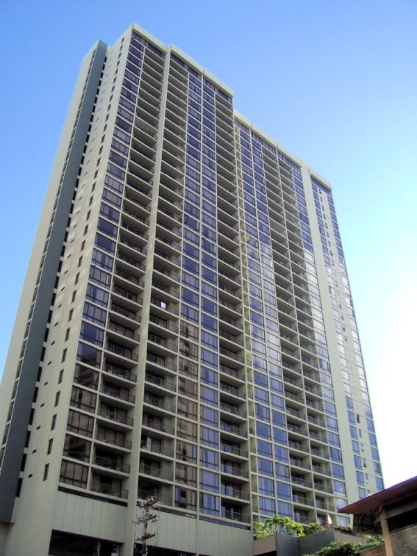 Waikiki-Sunset-Exterior